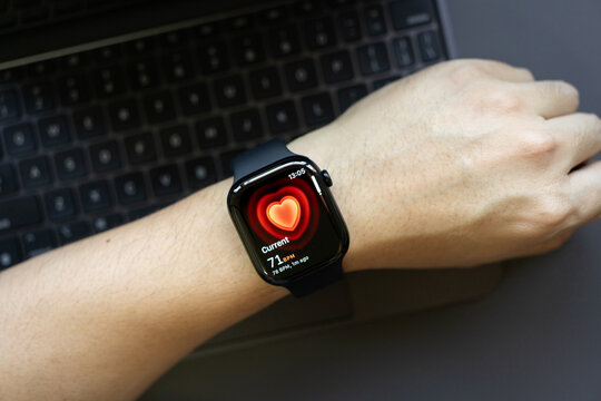 Health Monitoring with Apple Watch Showing Heart Rate Tracking. digital health tools support everyday wellbeing and early detection of cardiovascular issues.