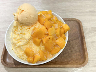 Mango shaved ice