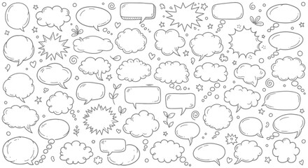 Fototapeta premium Hand drawn speech bubbles and thought bubbles collection for comic design