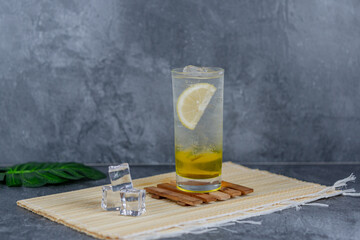 Lime squash is a tangy, refreshing drink made by mixing lime juice, sweetener, and sparkling water over ice. Perfect for hot days, it’s zesty, thirst-quenching, and naturally vibrant.