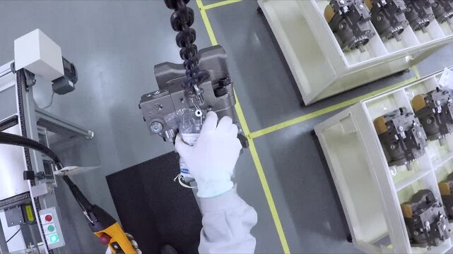 Manufacturing Technician Assembly of High-Precision Equipment