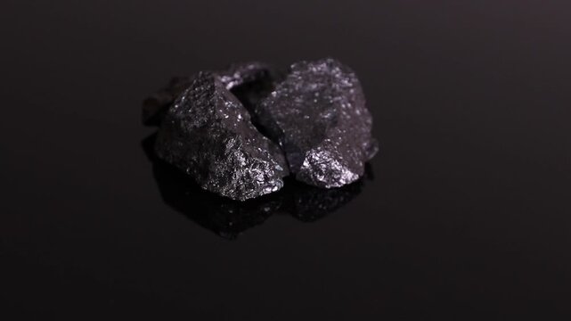 silicon metalloid chunks