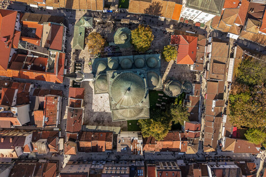 Aerial view of Gazi Husrev-beg Mosque surrounded by buildings with red roofs, a symphony of colors and architectural harmony, Sarajevo, Federation of Bosnia and Herzegovina, Bosnia and Herzegovina.