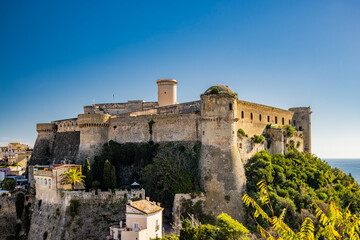 Obraz premium Gaeta, Latina, Lazio, Italy. A splendid view of the city from the top of Monte Orlando. The imposing Angevin-Aragonese castle dominates the ancient village overlooking the sea from the clifftop.