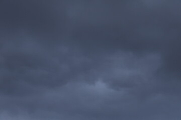 Ciel menaçant nuageux