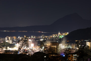 別府の夜景と湯けむり（大分県別府市）