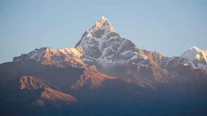 Fototapeta premium Landscape of Machapuchare peak, Annapurna mountain range in Pokhara , Nepal