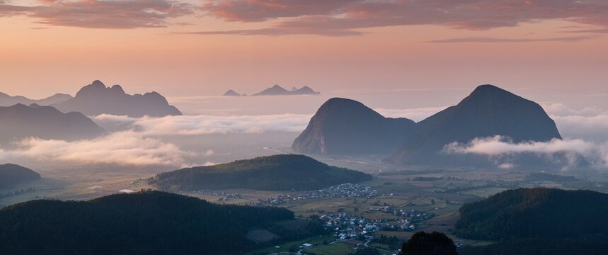 sunrise in the mountains