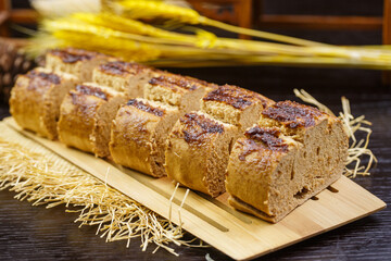 Whole Grain Jujube Paste Baked Buns