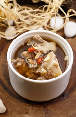 Goji Berry and Pork Bone Soup