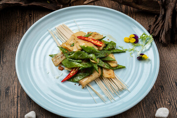 Green pepper king oyster mushroom