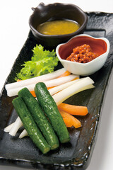バーニャカウダ｜Bagna Cauda with Fresh Vegetable Platter