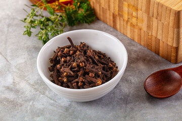 Dry cloves buds aromatic flavor