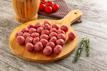 Raw beegf meatball for cooking