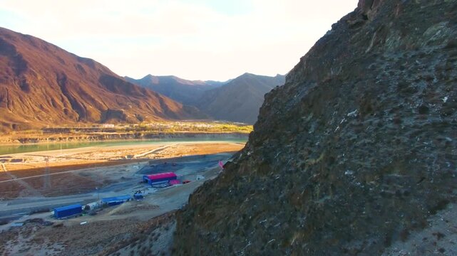 Large-Scale Engineering Viaduct Construction in Mountain Valley