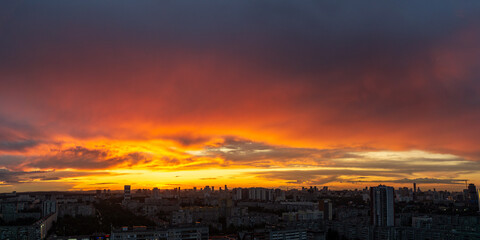 Dawn clouds over the metropolis of early winter sunset 3