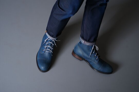 Stylish Blue Boots with Casual Denim: A Fashion Statement