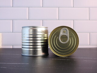 Canned food in different disposition and ready to eat