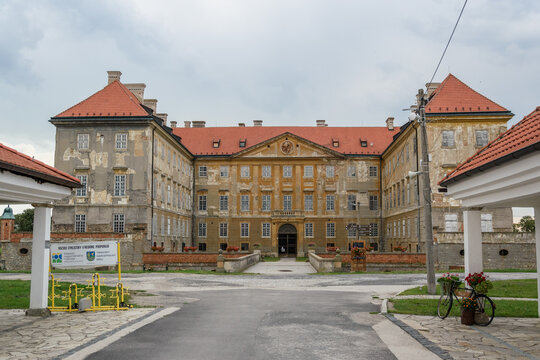 Hol&iacute;čsky z&aacute;mok - Baroque castle with red-tiled roofs, Holic, Trnava Region, Slovakia