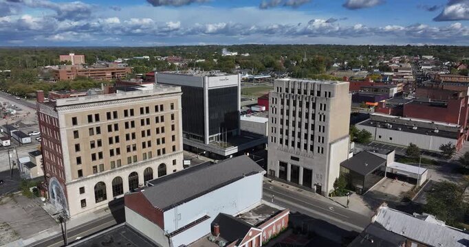 Aerial view of buildings in the city with roads and trees creating a contrast between urban structures and natural elements, Middletown, Ohio, United States.