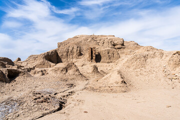View of the ruins of Uruk, a major ancient city in Mesopotamia, Iraq