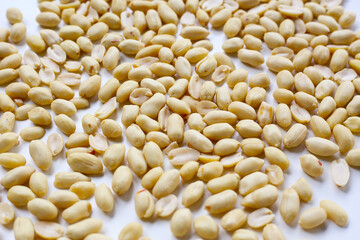 Raw Peeled Peanuts
Rich in protein