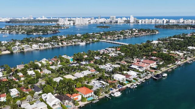 Palm Island At Miami Beach In Florida United States. Seascape Skyline. Downtown Landscape. Summer Travel. Palm Island At Miami Beach In Florida United States. Highrise Buildings.