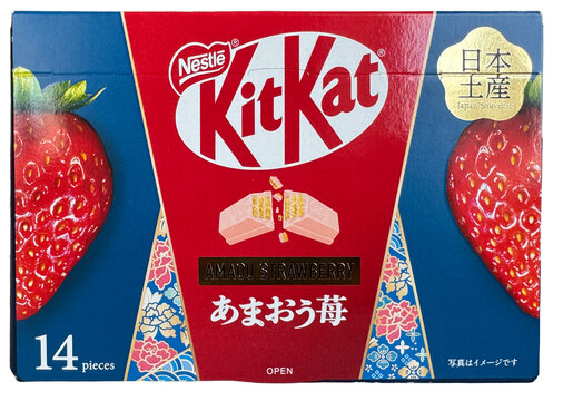 Pack o f KitKat Amaou Strawberry bars.