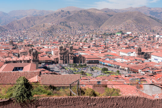 Beautiful panoramic view of the city of Cusco from the San Cristobal viewpoint, a city known for its red tile roofs.