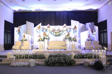 Elegant Modern Indoor Wedding Reception Stage Decoration