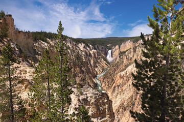 The Grand Canyon of the Yellowstone viewed from Artist Point, USA