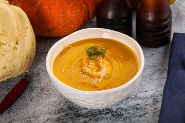 Pumpkin cream soup with prawns