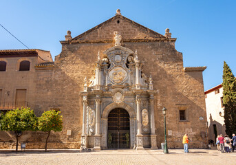 Obraz premium Baroque facade of Parish of Ss. Justus and Pastor in Granada, Spain