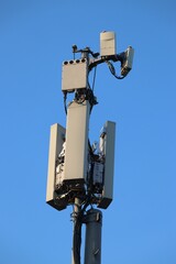 携帯電話の基地局のアンテナ部（5G Sub6・ミリ波あり）