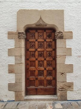 puerta labrada