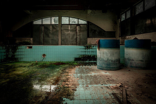 The rotten abandoned hotel.