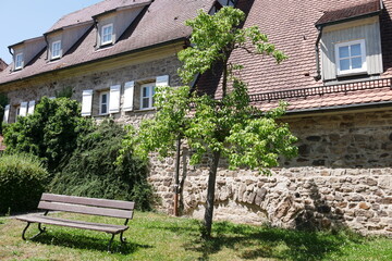 Altstadt von Feuchtwangen mit Ruine Stadtmauer
