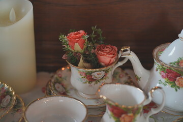 Teacups in a cafe