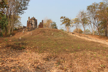 ruined ancient buddhist temple (wat saphan hin) in sukhothai in thailand 