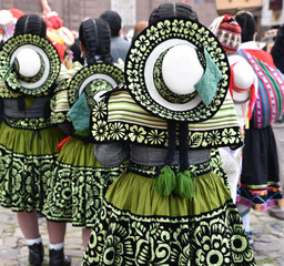 Parade festive à Cusco. Pérou	