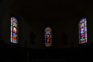 Eglise  St Etienne Cajarc Lot  France  Vitrail 