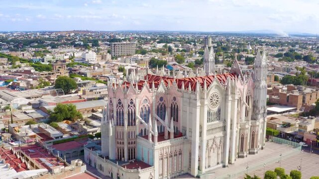Neo Gothic Templo Expiatorio Le&oacute;n Guanajuato - Drone Orbiting Shot