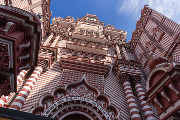 Jami Ul-Alfar Mosque (Red Mosque) in Pettah, Colombo, Sri Lanka