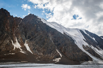 Fototapeta premium Large mountain snow glacier