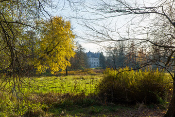 Park Pszczyna ze śląskiego rodu Promnitzów