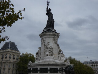 Statue Place de la République