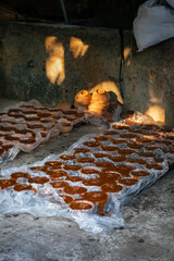 Traditional Molding Process: Terracotta Pots and Plastic-Lined Gur