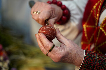 Robienie pisanek © Szymon