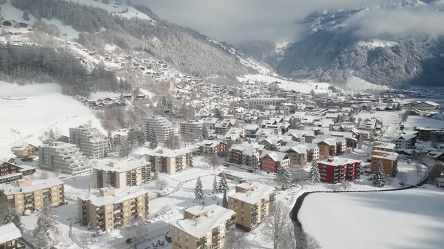 Der erste Schnee in Engelberg - Skiferien in der Schweiz