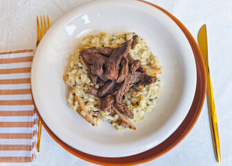 Creamy Risotto with Grilled Beef Strips